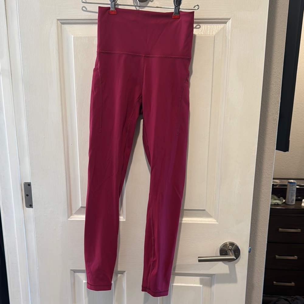 Lululemon High-Waisted Berry Leggings size 4